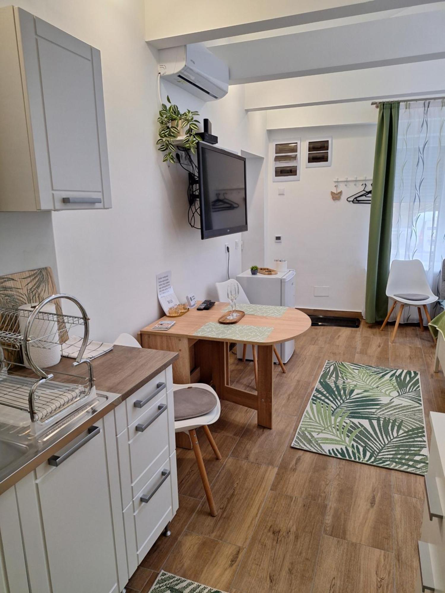 Varfal Apartman II Eger Exterior foto