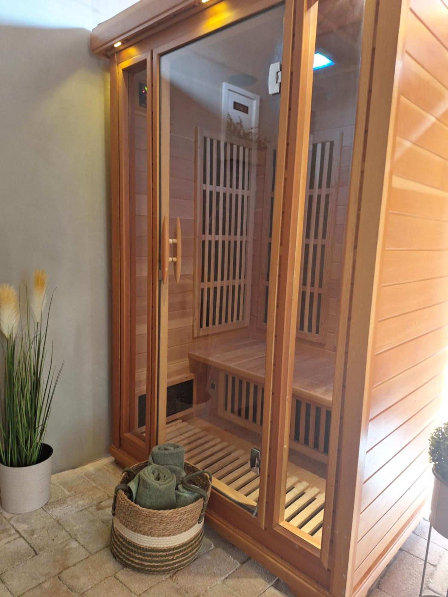 Varfal Apartman II Eger Cameră foto